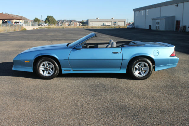 1989 Chevrolet Camaro RS - photo 2