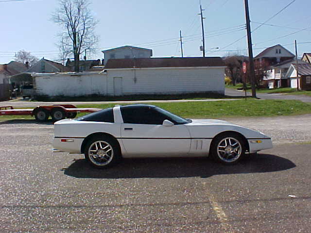 1989 Chevrolet Corvette - photo 2