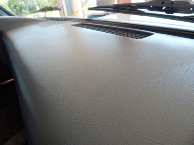 1989 Chevrolet Suburban - photo 13