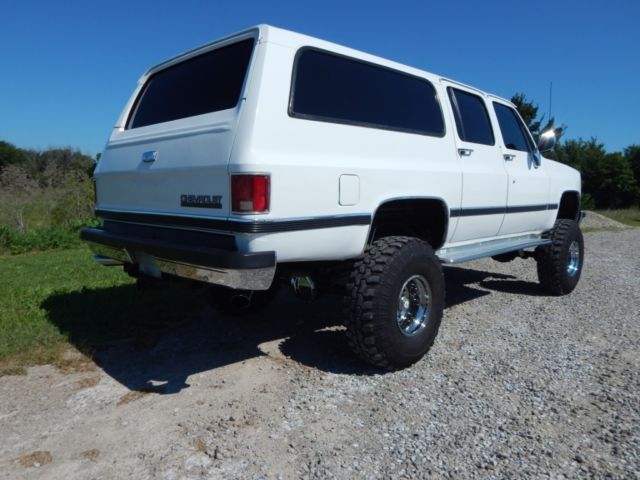 1989 Chevrolet Suburban - photo 6