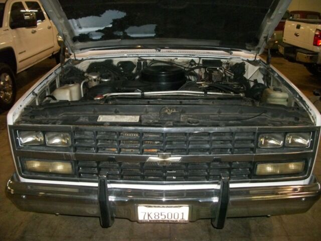 1989 Chevrolet C/K Pickup 3500 - photo 13