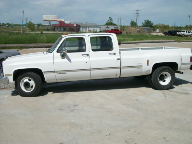 1989 Chevrolet C/K Pickup 3500 - photo 2