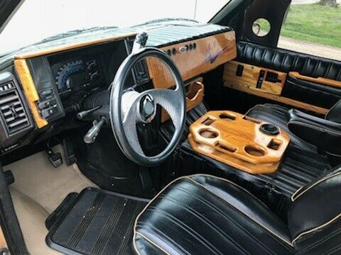 1989 Chevrolet Astro - photo 8