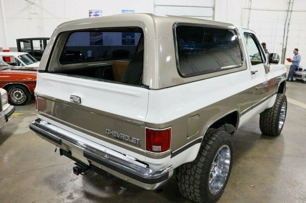 1989 Chevrolet Blazer - photo 11