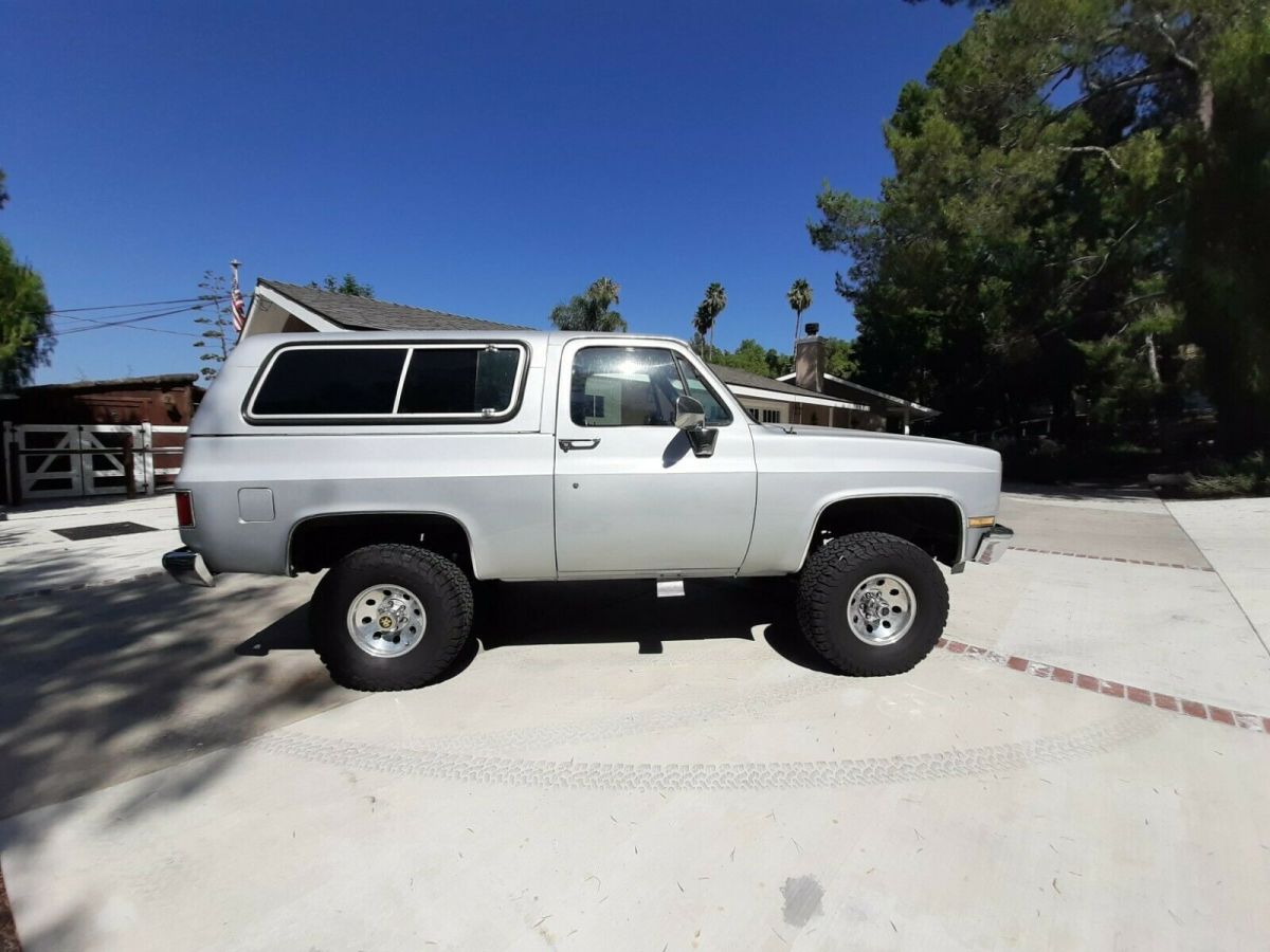 1989 Chevrolet Blazer - photo 11