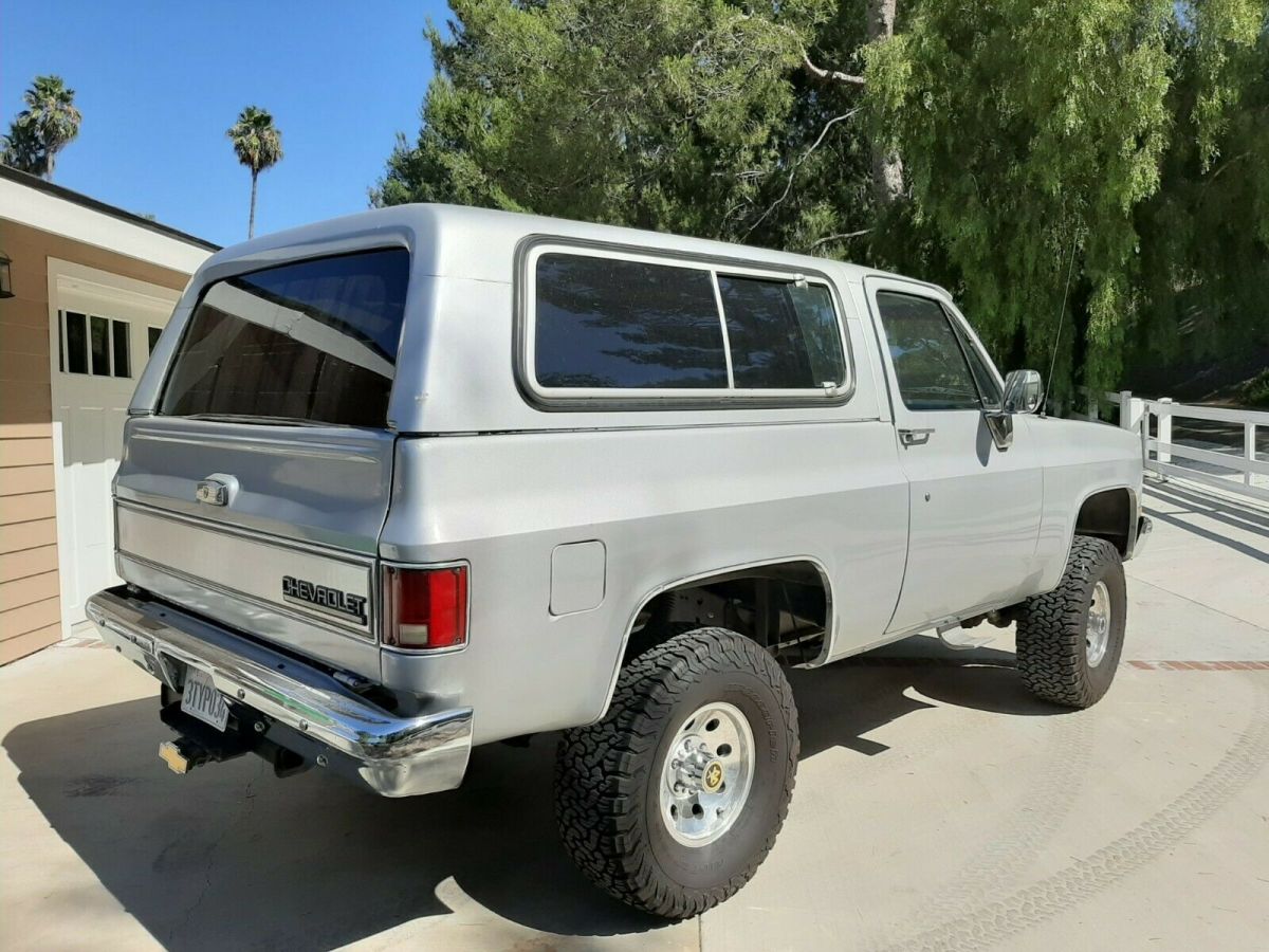 1989 Chevrolet Blazer - photo 2