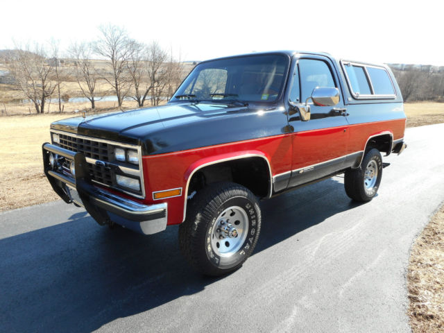 1989 Chevrolet Blazer Silverado 25,000 orig miles100% orig, pristine condition 1989 Chevrolet Blazer