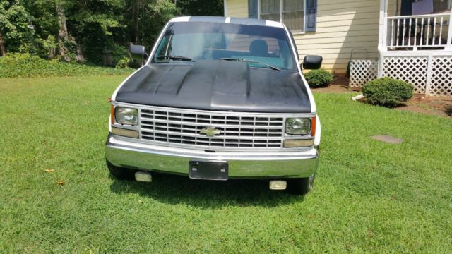 1989 Chevrolet C/K Pickup 1500 - photo 3