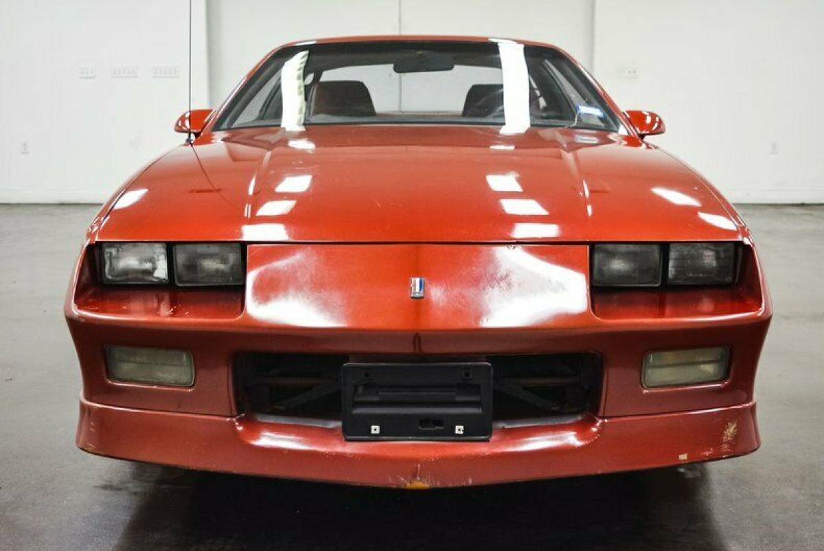 1989 Chevrolet Camaro - photo 2