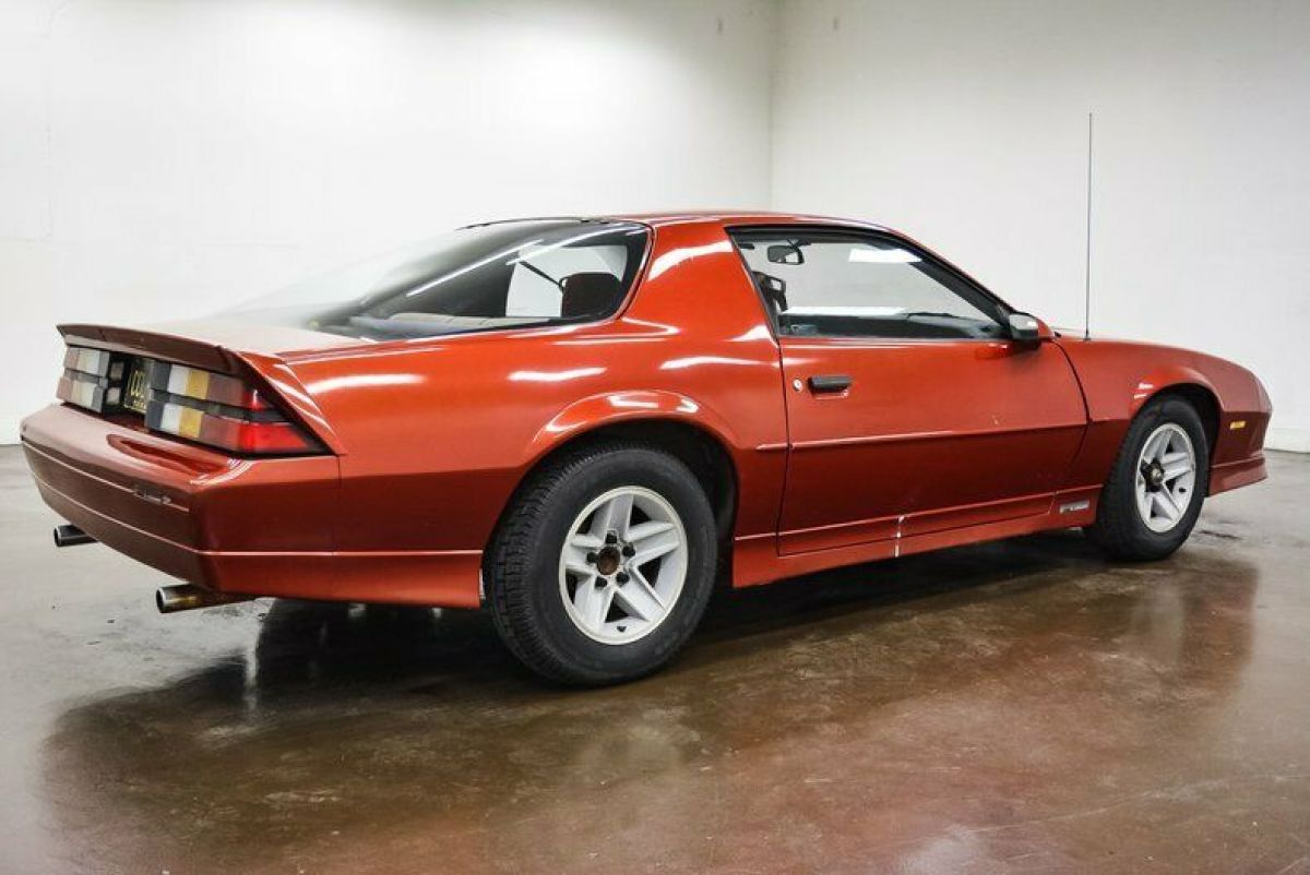 1989 Chevrolet Camaro - photo 7