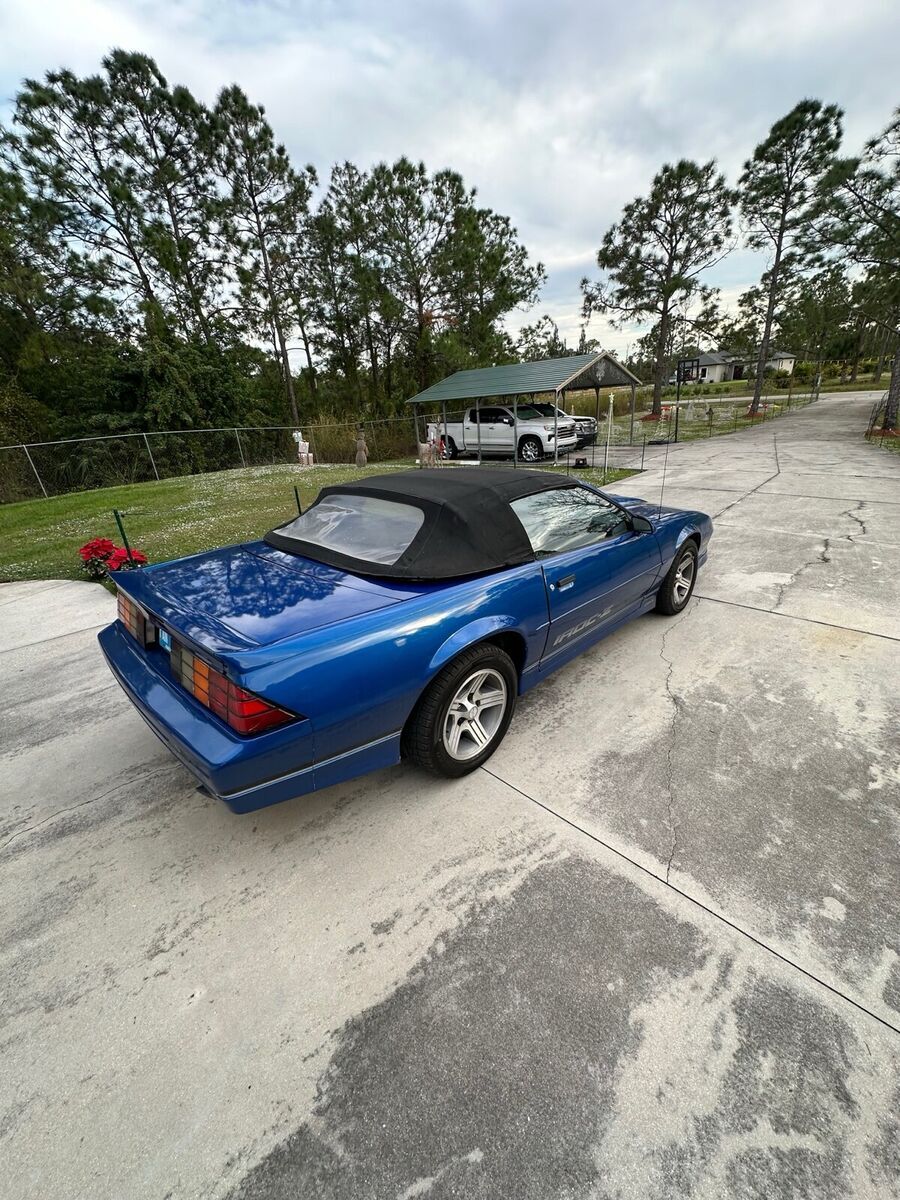 1989 Chevrolet Camaro Iroc Z - photo 10