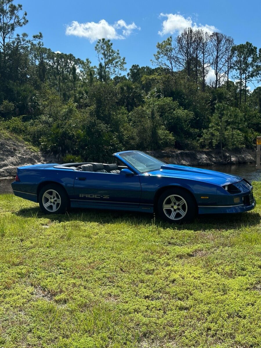 1989 Chevrolet Camaro Iroc Z - photo 2