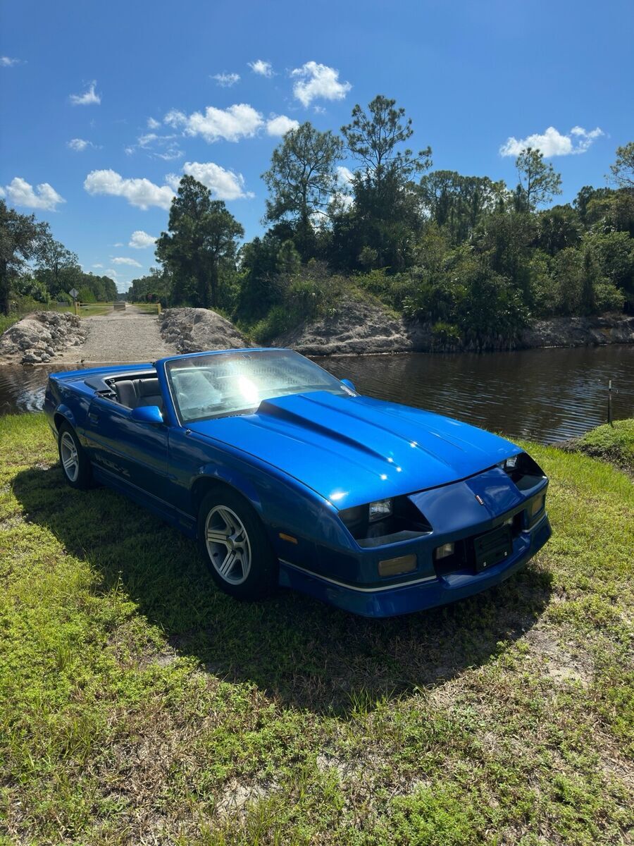 1989 Chevrolet Camaro Iroc Z - photo 3