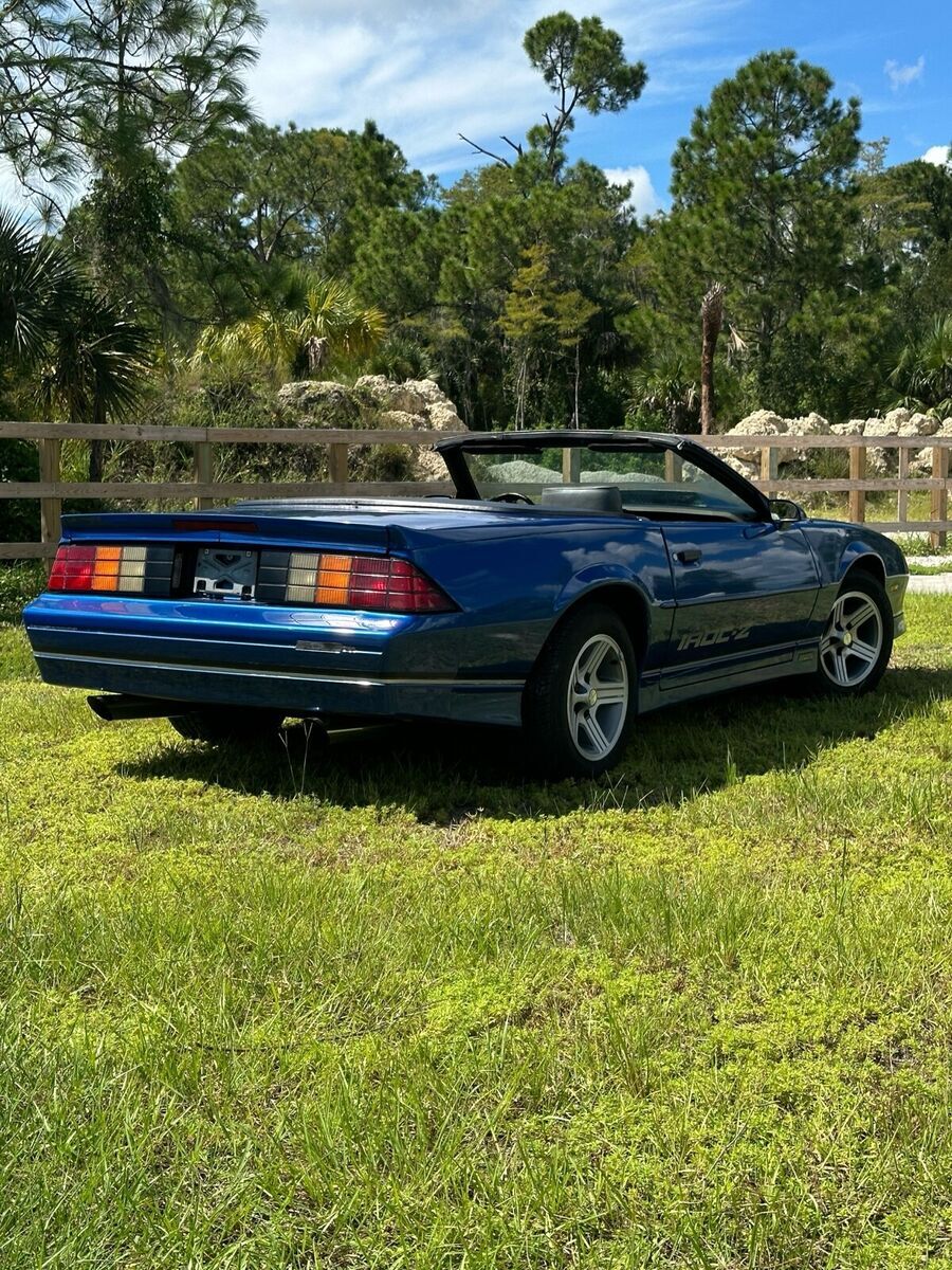 1989 Chevrolet Camaro Iroc Z - photo 4