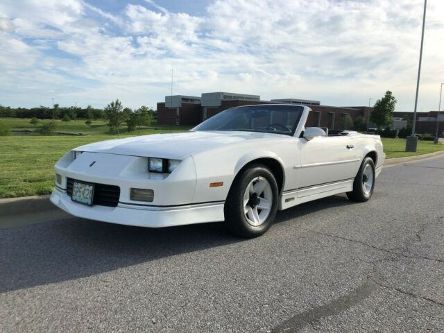1989 Chevrolet Camaro Rally Sport - photo 4