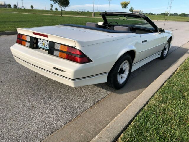 1989 Chevrolet Camaro Rally Sport - photo 7