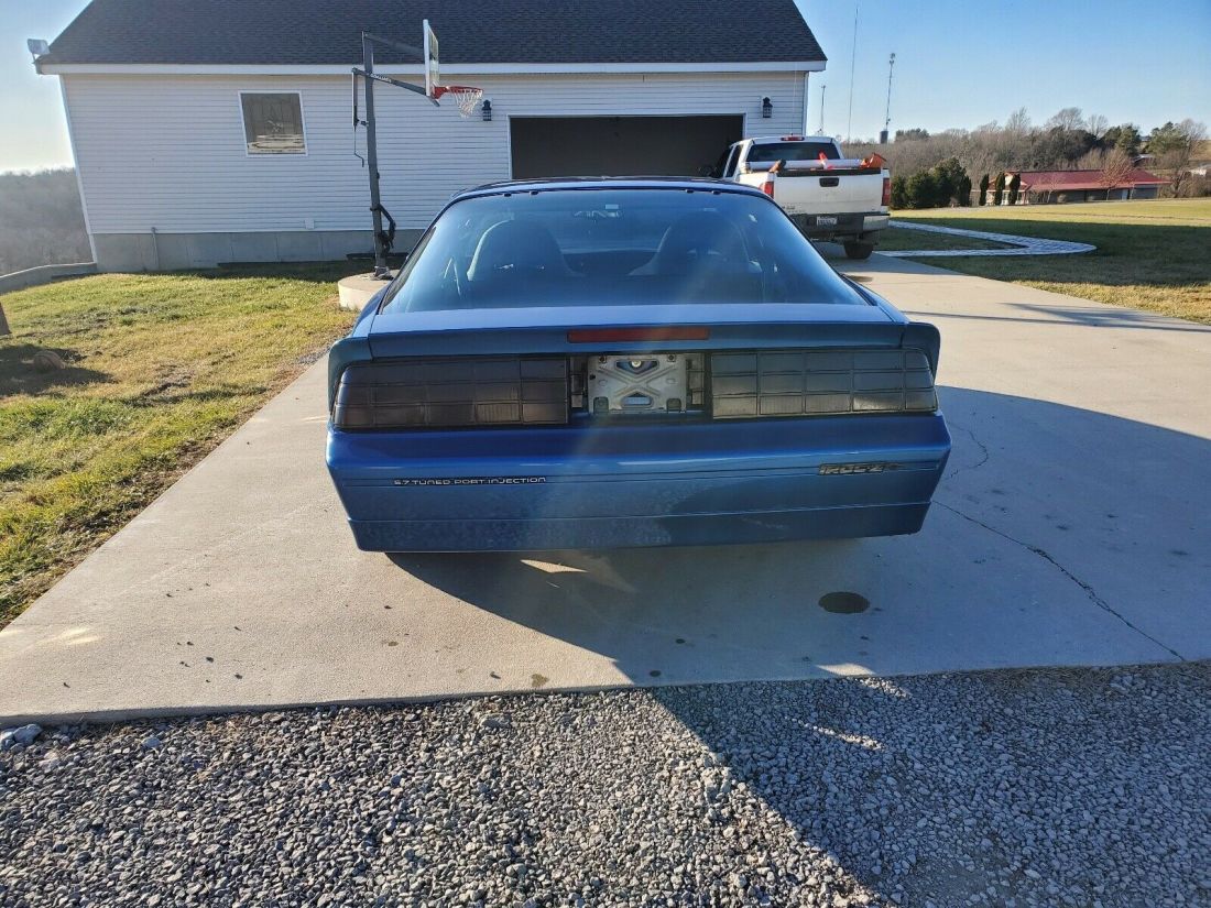 1989 Chevrolet Camaro - photo 6