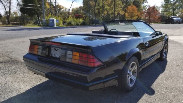 1989 Chevrolet Camaro Iroc-Z - photo 4