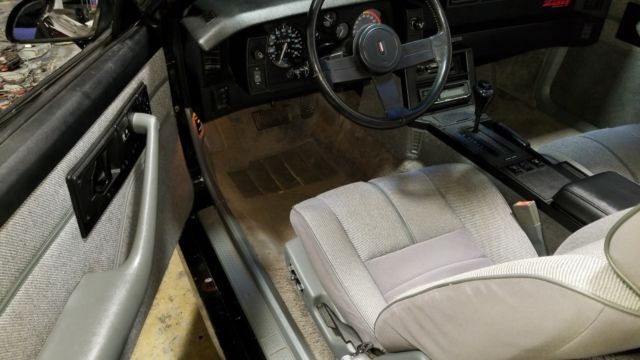 1989 Chevrolet Camaro Iroc-Z - photo 9