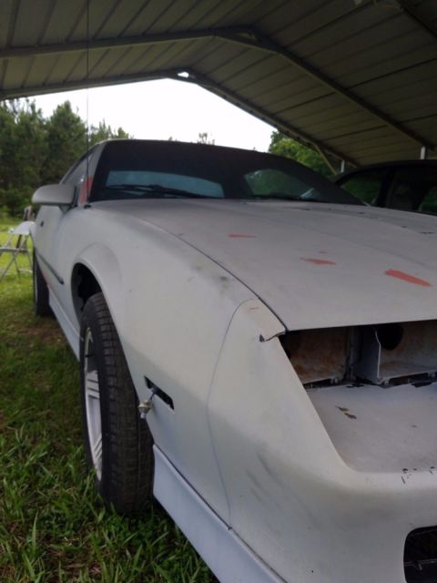 1989 Chevrolet Camaro Black blue stripe. grey IROC Z cloth - photo 2