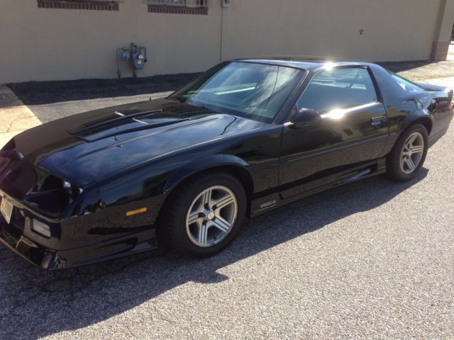 1989 Chevrolet Camaro Iroc-Z G92 TPI 5 Speed 1989 Chevrolet Camaro Iroc-Z