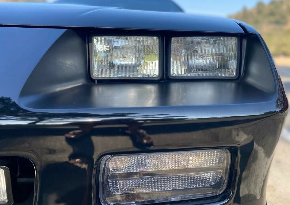 1989 Chevrolet Camaro IROC-Z 5.0 5spd Manual Tune Port Injection T-Tops! - photo 9