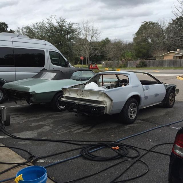1989 Chevrolet Camaro - photo 12