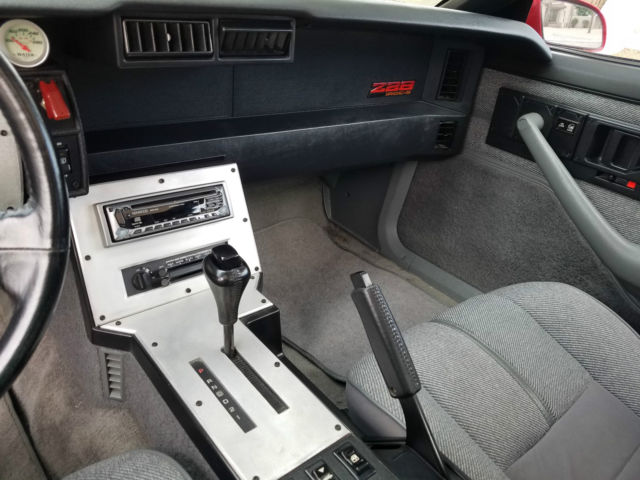 1989 Chevrolet Camaro IROC Z T-Top 2 door - photo 8