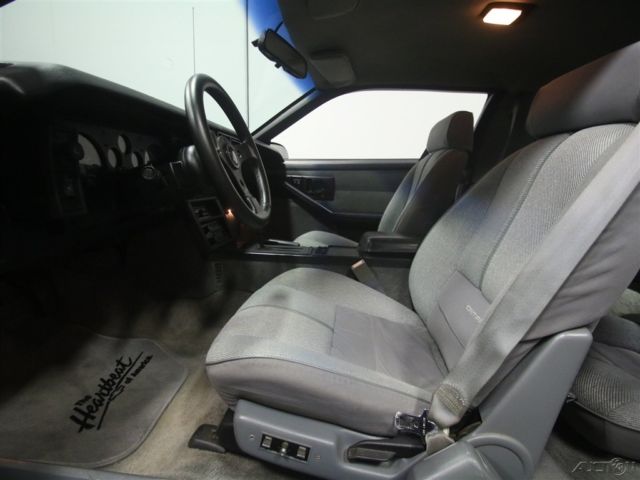 1989 Chevrolet Camaro IROC Z/28 - photo 4