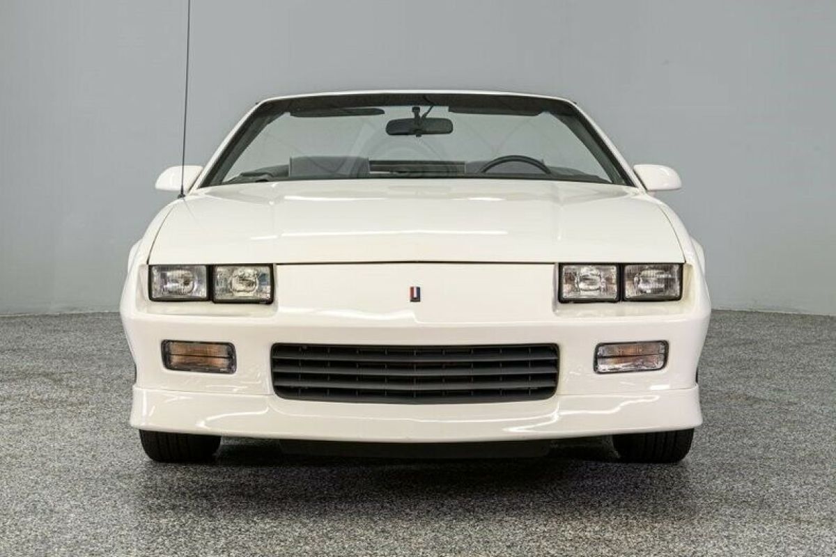 1989 Chevrolet Camaro RS - photo 6