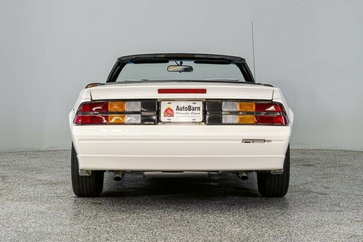 1989 Chevrolet Camaro RS - photo 7
