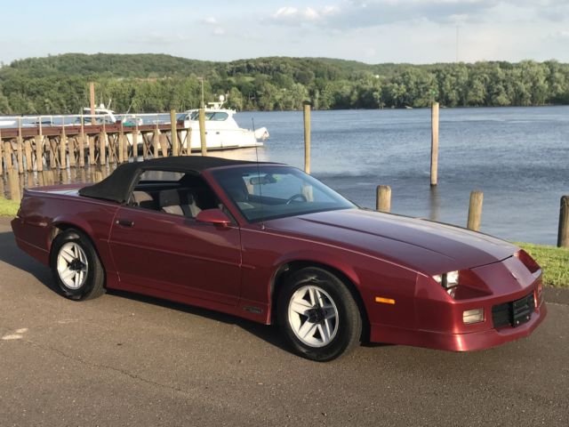 1989 Chevrolet Camaro RS Auto V8 Convertible 121K Original condition 1989 Chevrolet Camaro RS