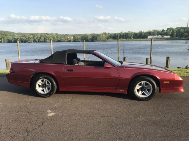 1989 Chevrolet Camaro RS - photo 2