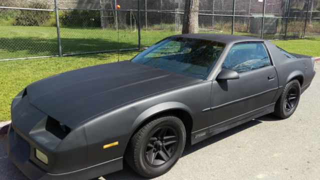 1989 Chevrolet Camaro RS - photo 2