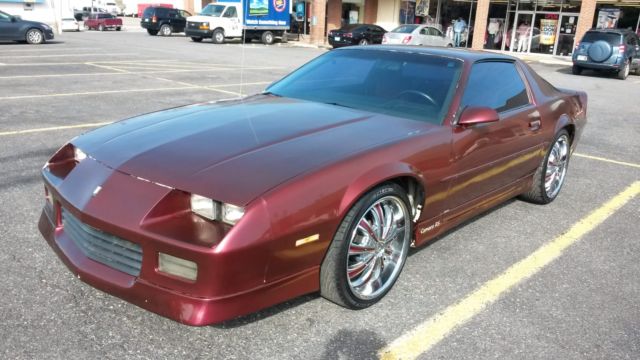1989 Chevrolet Camaro RS V8 A/T Rims Stereo Amps,Box,Speakers CD/DVD/Screen 1989 Chevrolet Camaro RS