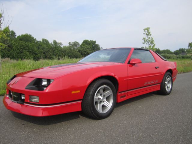 1989 Chevrolet Camaro IROC - photo 11