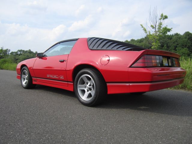 1989 Chevrolet Camaro IROC - photo 5