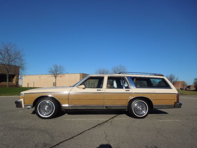 1989 Chevrolet Caprice - photo 2