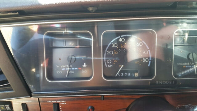1989 Chevrolet Caprice Classic LS Brougham - photo 3