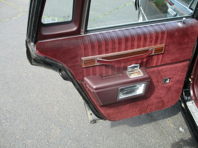1989 Chevrolet Caprice LS CLASSIC BROUGHAM 5.0L V8 2ND OWNER 62K MLS ONLY - photo 12
