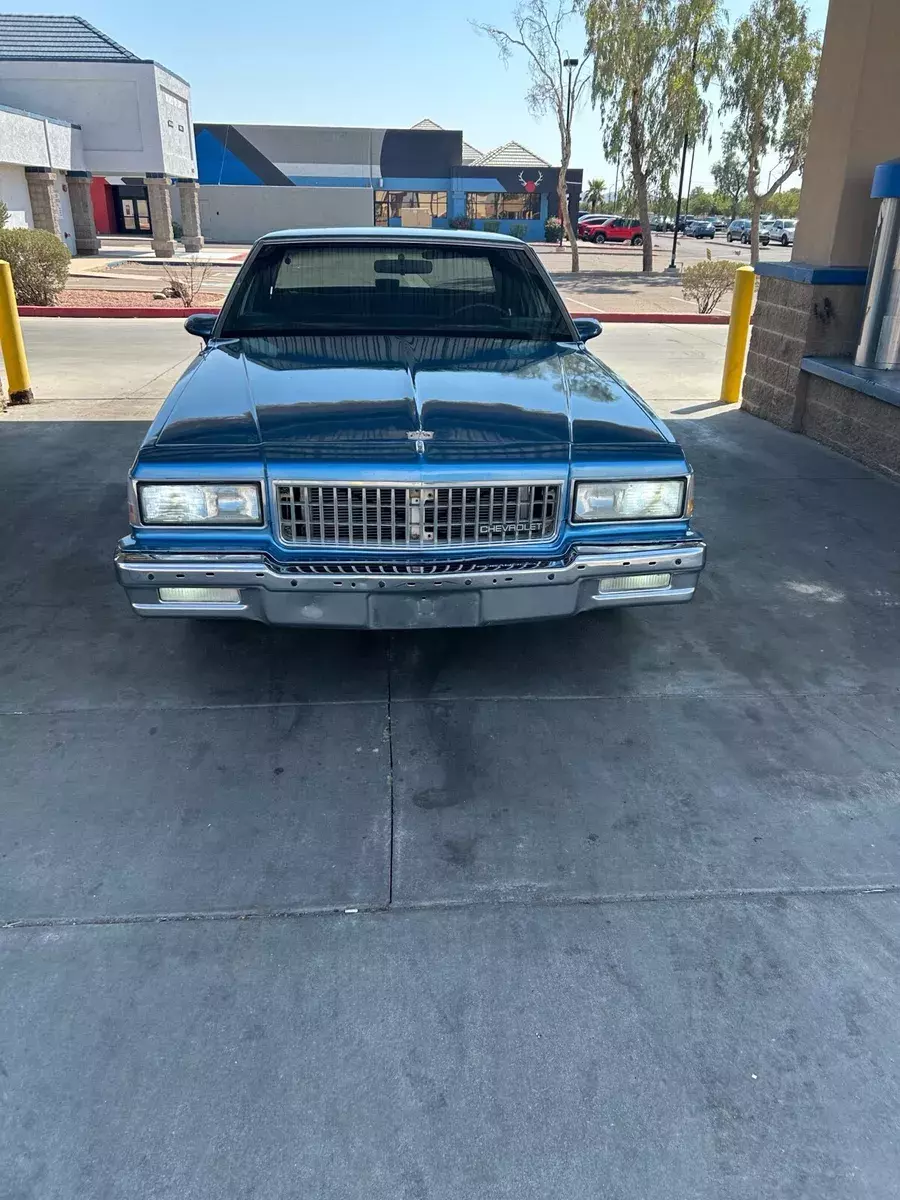 1989 Chevrolet Caprice Sedan Blue CLASSIC 1989 Chevrolet Caprice CLASSIC