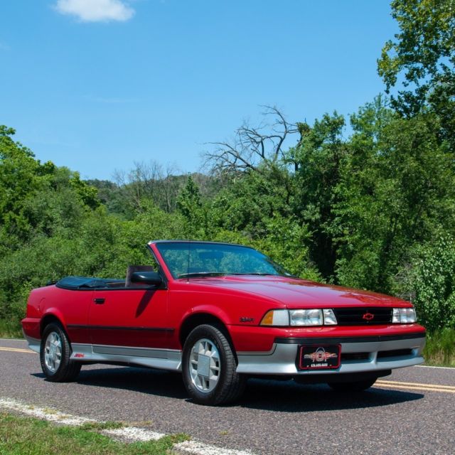 1989 Chevrolet Cavalier Z24 Convertible - photo 3