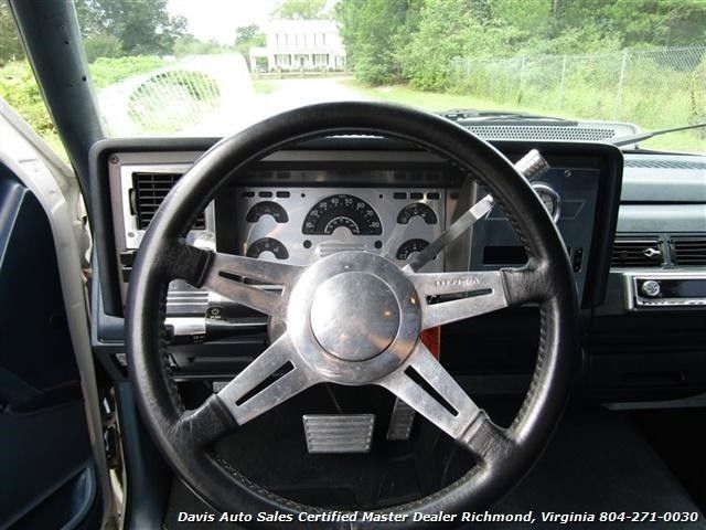 1989 Chevrolet C/K Pickup 1500 C1500 Silverado Custom Lowered - photo 10