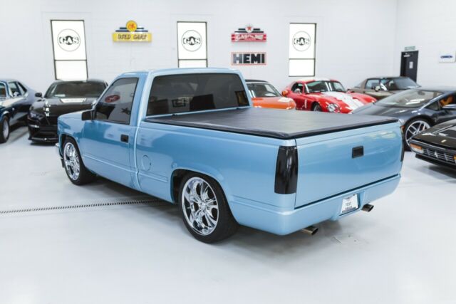1989 Chevrolet C/K Pickup 1500 Reg. Cab 6.5-ft. bed 2WD - photo 5
