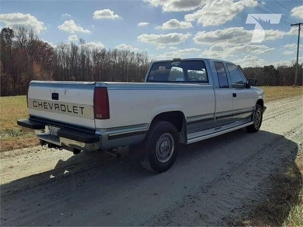 1989 Chevrolet 3/4 Ton Pickups K2500 Silverado 2dr 4WD Extended Cab LB - photo 5