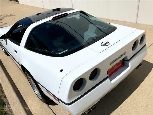 1989 Chevrolet Corvette 1$ NO RESERVE - photo 10