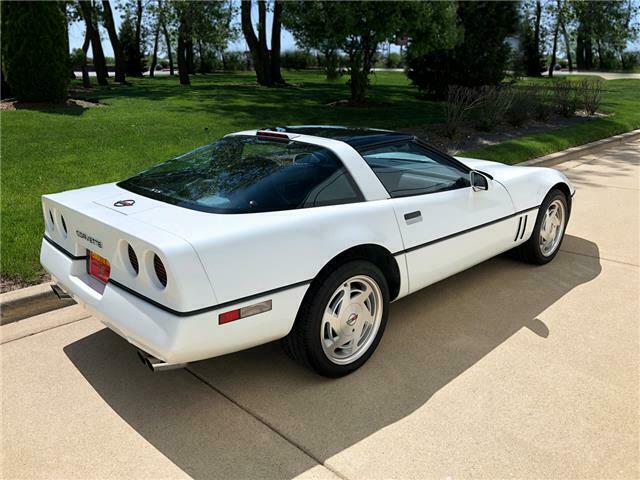 1989 Chevrolet Corvette 1$ NO RESERVE - photo 3