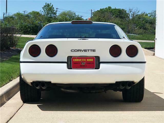 1989 Chevrolet Corvette 1$ NO RESERVE - photo 4