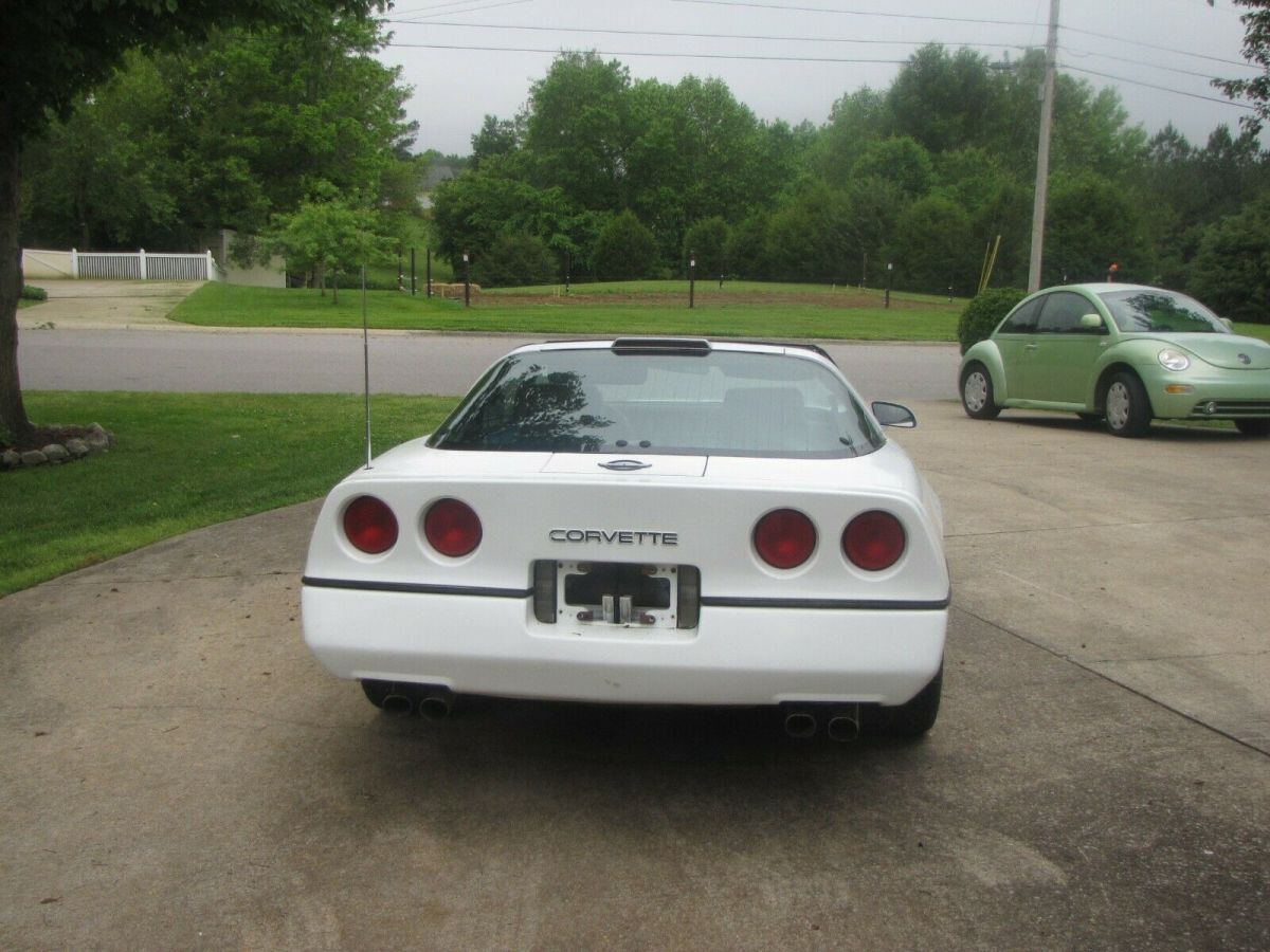 1989 Chevrolet Corvette - photo 10