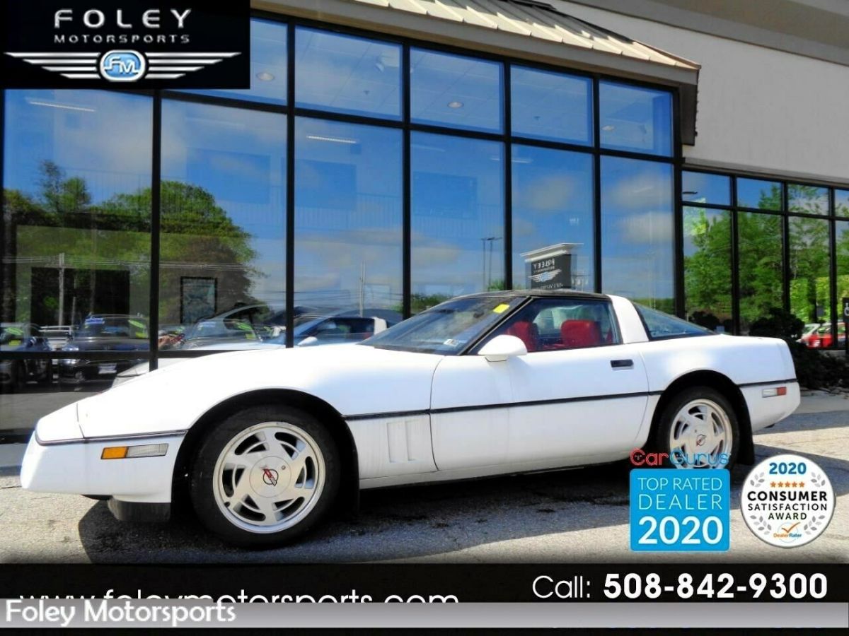 1989 Chevrolet Corvette 2dr Coupe Hatchback 3929 Miles White 8 Cylinder Engine 1989 Chevrolet Corvette 2dr Coupe Hatchback